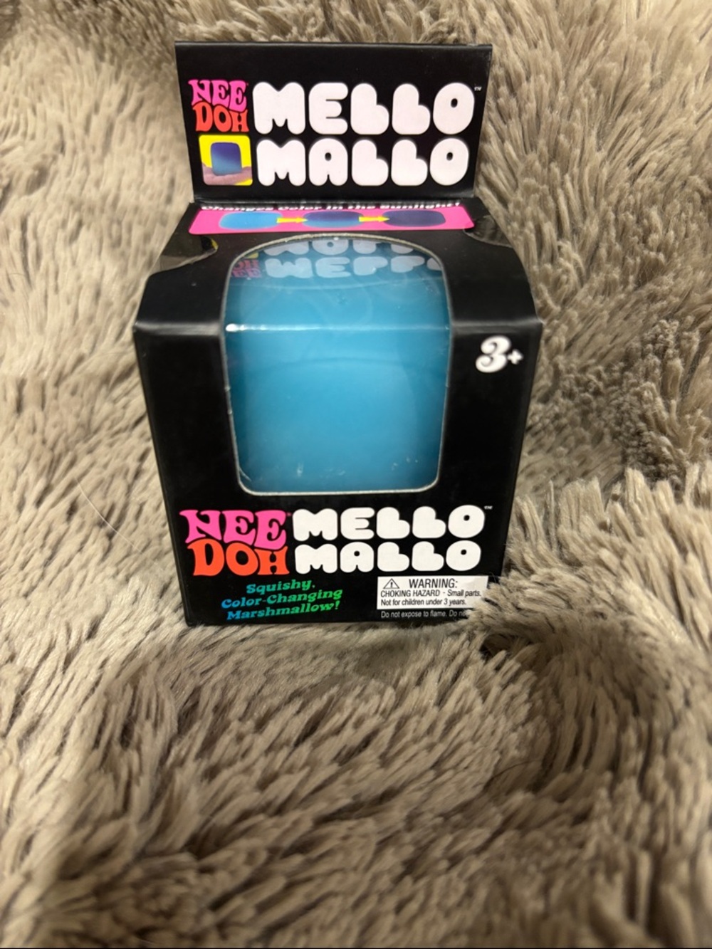 Nee Doh Mello Mallo Blue Color-Changing Marshmallow Toy